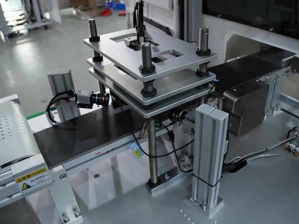 視覺檢測(cè)自動(dòng)化設(shè)備,視覺檢測(cè)設(shè)備,外觀檢測(cè)設(shè)備