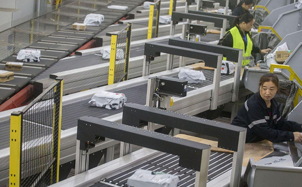 快遞包裹分揀機(jī),包裹分揀機(jī),快遞分揀機(jī)廠家,高臻智能